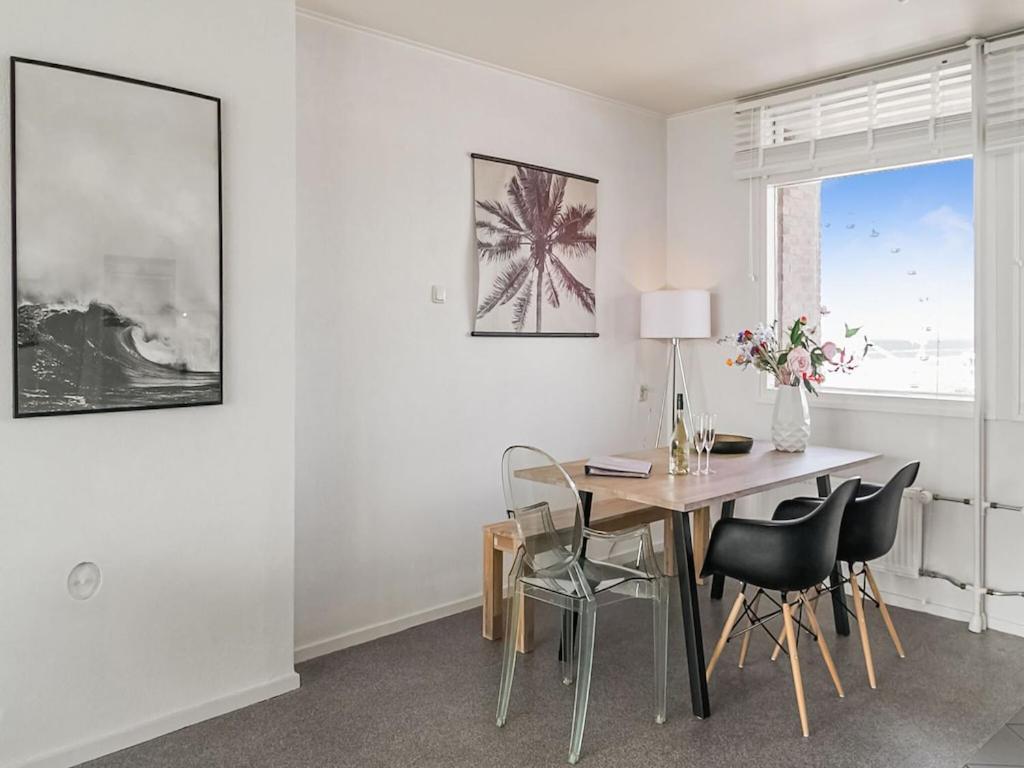Apartment In 에크몬드안지 외부 사진