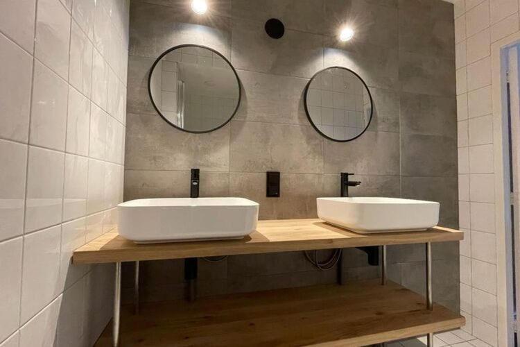 Apartment In 에크몬드안지 외부 사진